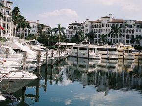 3000 Island Blvd 1201, Aventura FL 33160