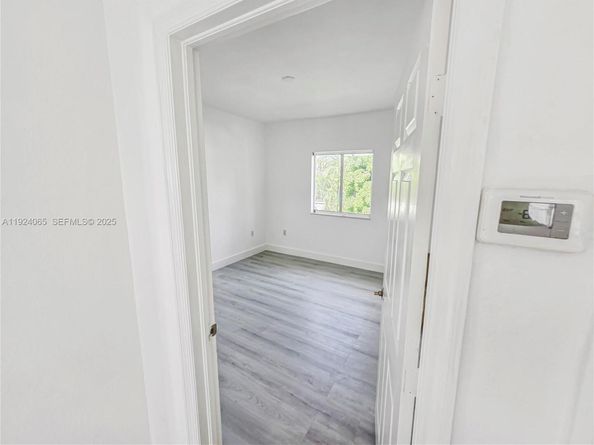 15843 SW 139th St, Miami FL 33196