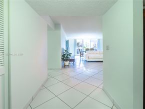 3800 S Ocean Dr 419, Hollywood FL 33019