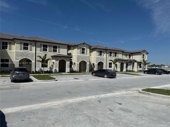 2851 SE 25TH Rd