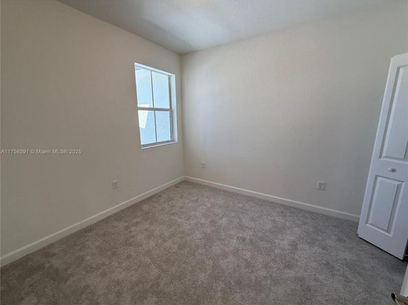 2851 SE 25TH Rd, Homestead FL 33035