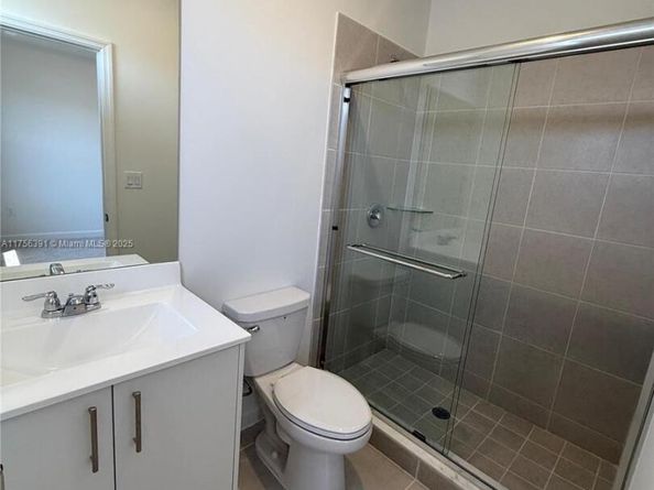 2851 SE 25TH Rd, Homestead FL 33035
