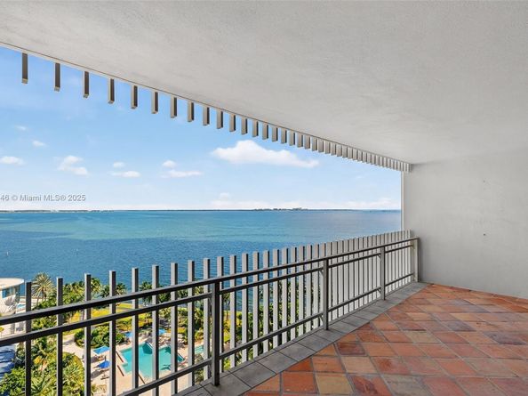 2 Grove Isle Dr B1505, Miami FL 33133