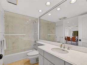 2 Grove Isle Dr B1505, Miami FL 33133