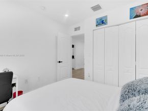 27345 SW 142nd Ave, Homestead FL 33032