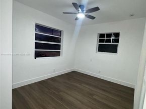 2411 SW 50th Ter, Fort Lauderdale FL 33317