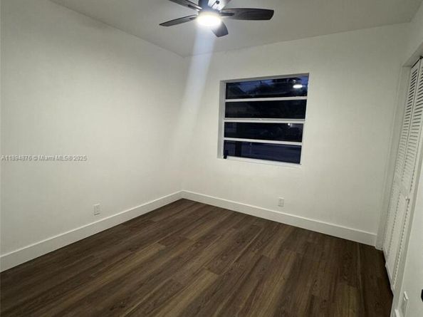 2411 SW 50th Ter, Fort Lauderdale FL 33317