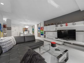 1950 S Ocean Dr 5G, Hallandale Beach FL 33009