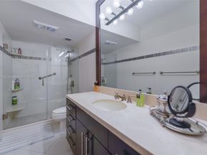 1950 S Ocean Dr 5G, Hallandale Beach FL 33009