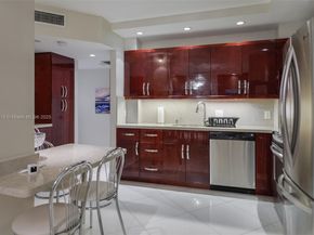 1950 S Ocean Dr 5G, Hallandale Beach FL 33009