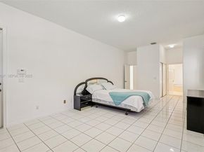 17811 SW 4th Ct, Pembroke Pines FL 33029