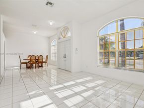 17811 SW 4th Ct, Pembroke Pines FL 33029