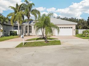 17811 SW 4th Ct, Pembroke Pines FL 33029