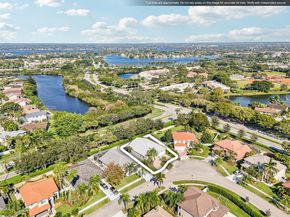 17811 SW 4th Ct, Pembroke Pines FL 33029