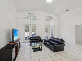 17811 SW 4th Ct, Pembroke Pines FL 33029