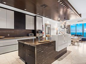 2821 S Bayshore Dr 19B, Miami FL 33133