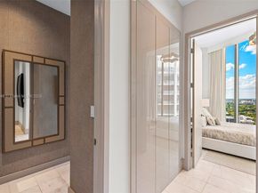 2821 S Bayshore Dr 19B, Miami FL 33133