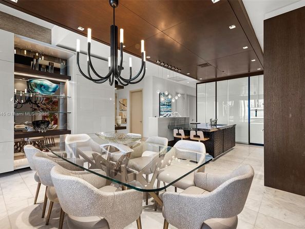 2821 S Bayshore Dr 19B, Miami FL 33133