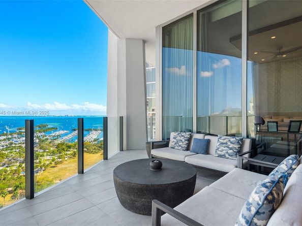 2821 S Bayshore Dr 19B, Miami FL 33133