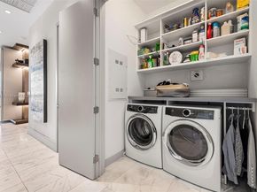 2821 S Bayshore Dr 19B, Miami FL 33133