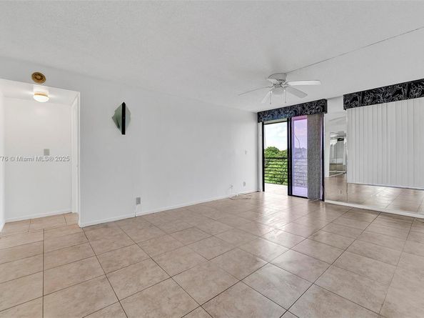 6301 N University Dr 310, Tamarac FL 33321
