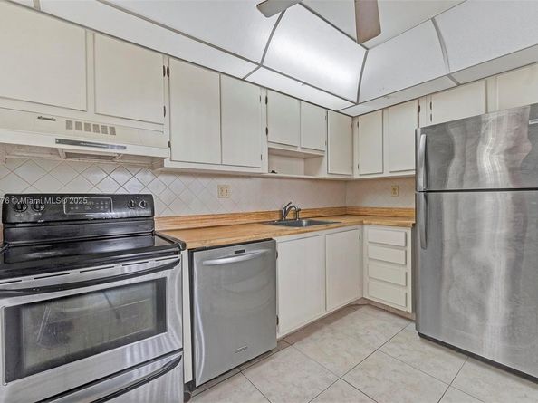 6301 N University Dr 310, Tamarac FL 33321