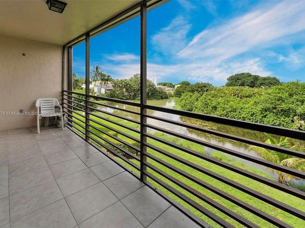 6301 N University Dr 310, Tamarac FL 33321
