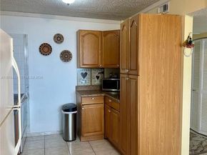 3180 S Ocean Dr 1018, Hallandale Beach FL 33009