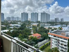 3180 S Ocean Dr 1018, Hallandale Beach FL 33009