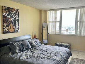 3180 S Ocean Dr 1018, Hallandale Beach FL 33009