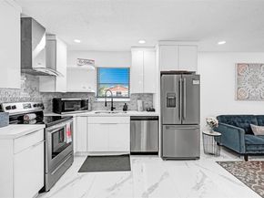 2338 Fillmore St, Hollywood FL 33020