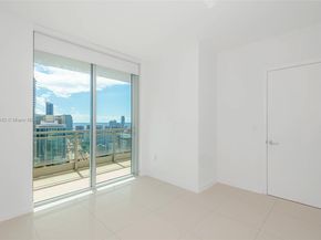 92 SW 3rd St 3503, Miami FL 33130