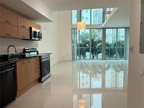 350 S Miami Ave 304, Miami FL 33130