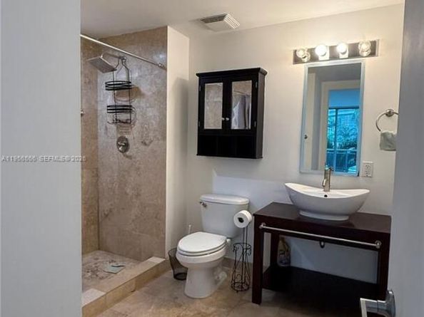 350 S Miami Ave 304, Miami FL 33130