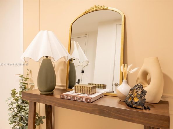 159 NE 6th St 3615, Miami FL 33132