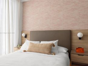 159 NE 6th St 3615, Miami FL 33132