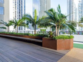 159 NE 6th St 3615, Miami FL 33132