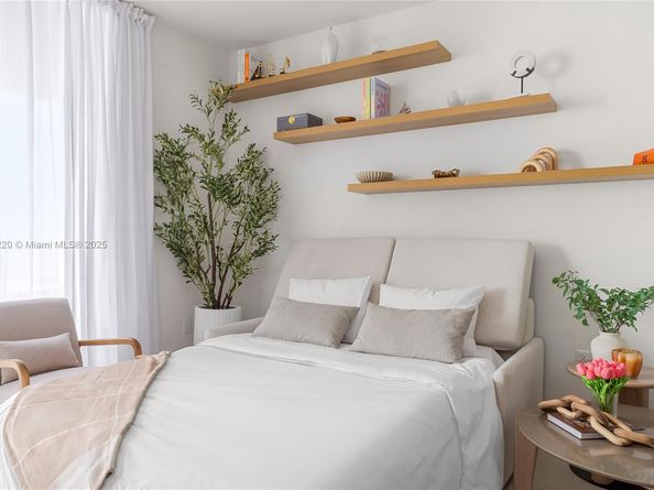 159 NE 6th St 3615, Miami FL 33132