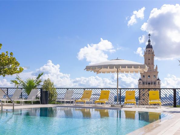 159 NE 6th St 3615, Miami FL 33132