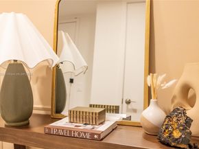 159 NE 6th St 3615, Miami FL 33132