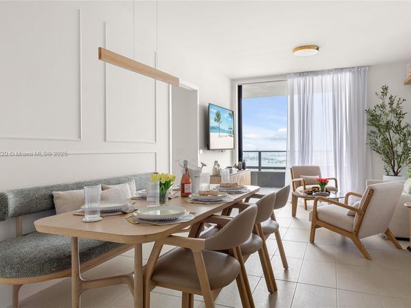 159 NE 6th St 3615, Miami FL 33132