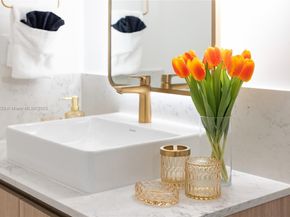 159 NE 6th St 3615, Miami FL 33132