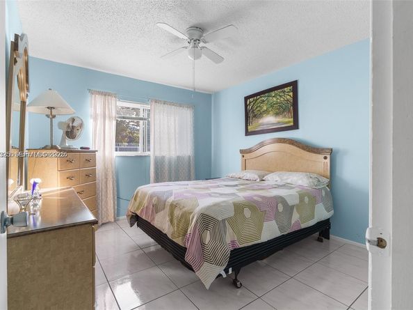 5300 Washington St J115, Hollywood FL 33021