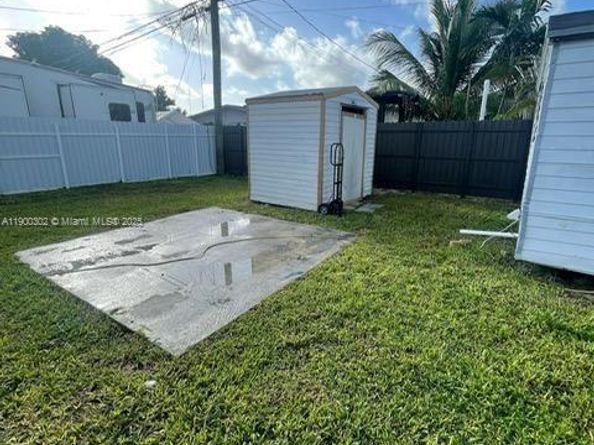 12530 SW 185th St, Miami FL 33177