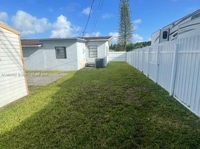 12530 SW 185th St, Miami FL 33177