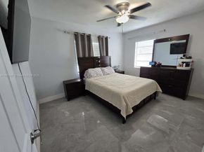 12530 SW 185th St, Miami FL 33177