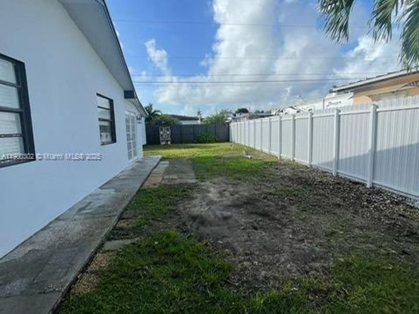 12530 SW 185th St, Miami FL 33177