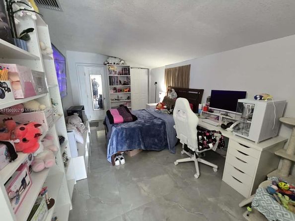 12530 SW 185th St, Miami FL 33177