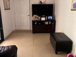 10532 NW 30th Ave, Miami FL 33147