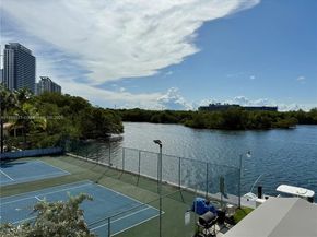 16546 NE 26th Ave 3G, North Miami Beach FL 33160